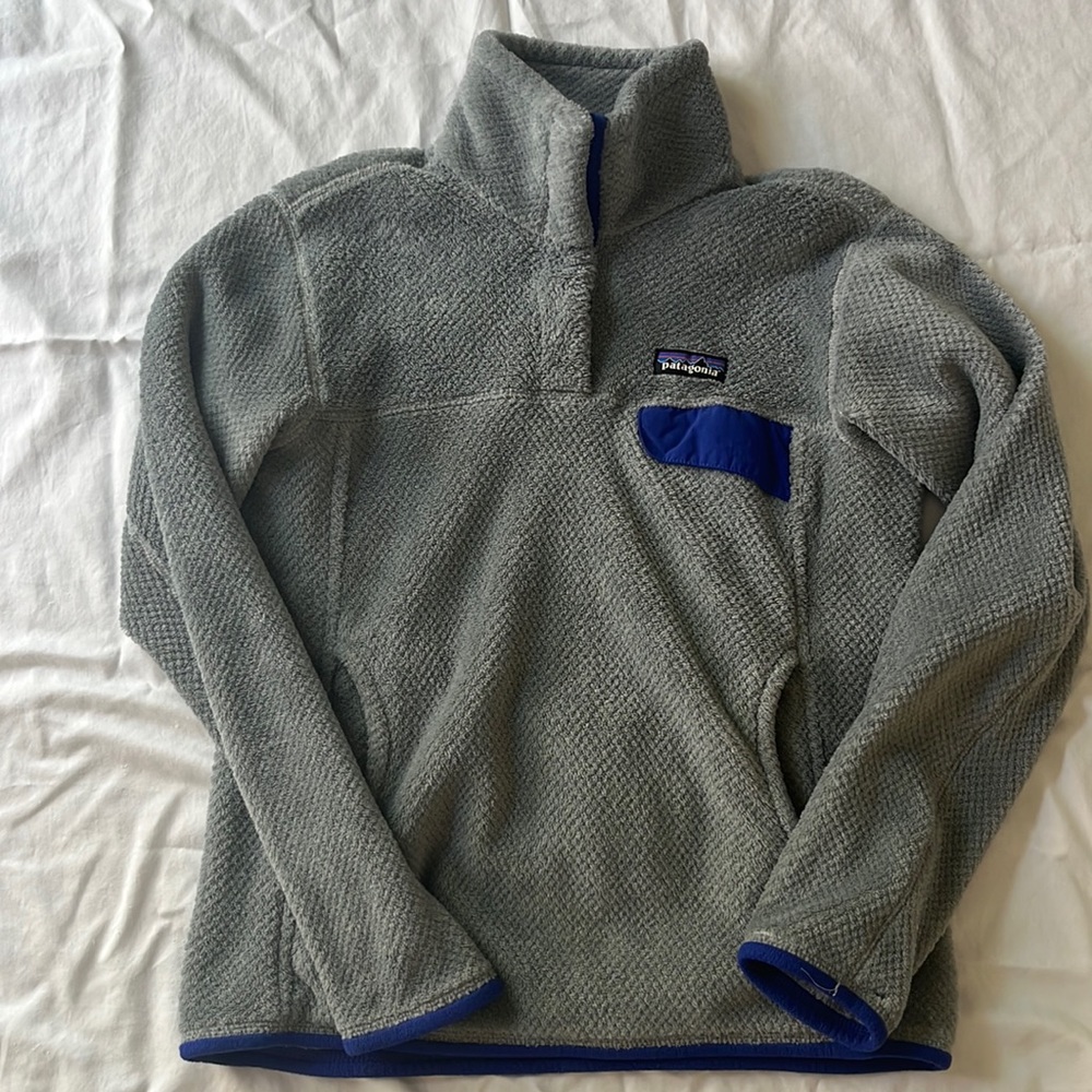 Patagonia Women’s Quarter button fleece Size small